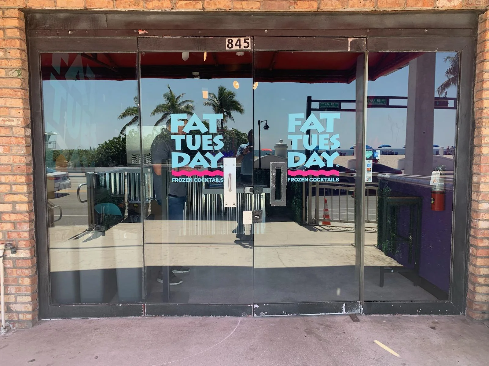 Fat Tuesday exterior storefront